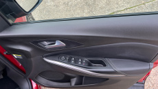 Vauxhall Grandland 1.2 Turbo Ultimate 5dr Petrol Hatchback